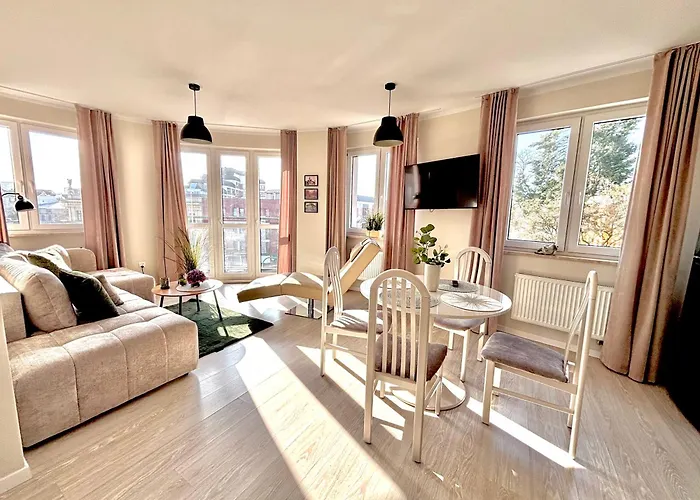 Apartment White Glove Deluxe 1 Maja *